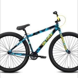 Meet your Posher, Cameron